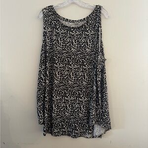 Old Navy Black and White Leopard Print Tank Top